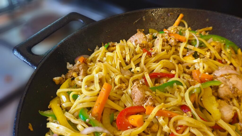 Stir fried chicken noodles